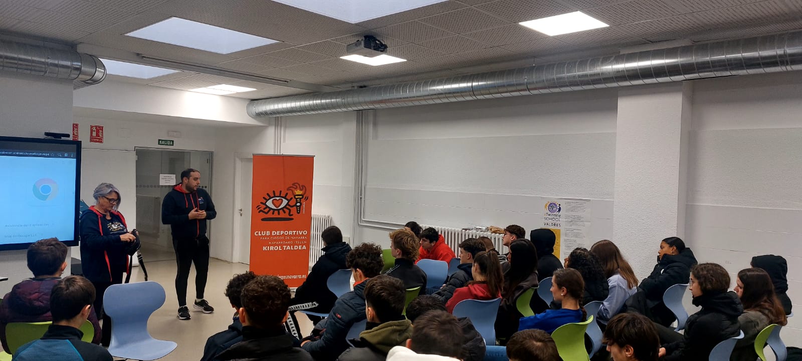 Sensibilización con personas con discapacidad visual